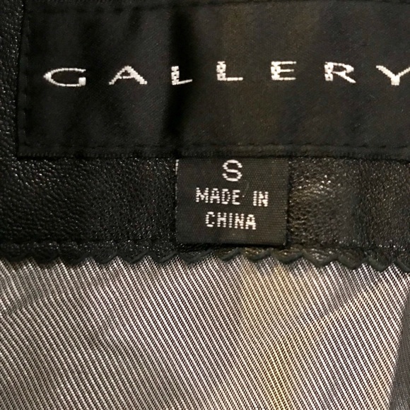 Black leather women’s vintage Gallery coat - Picture 3 of 7